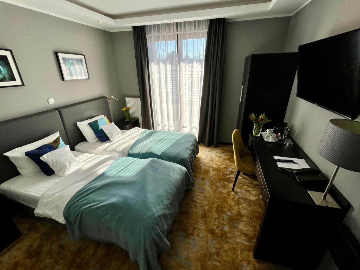 Malta Premium Hotel Познан Екстериор снимка