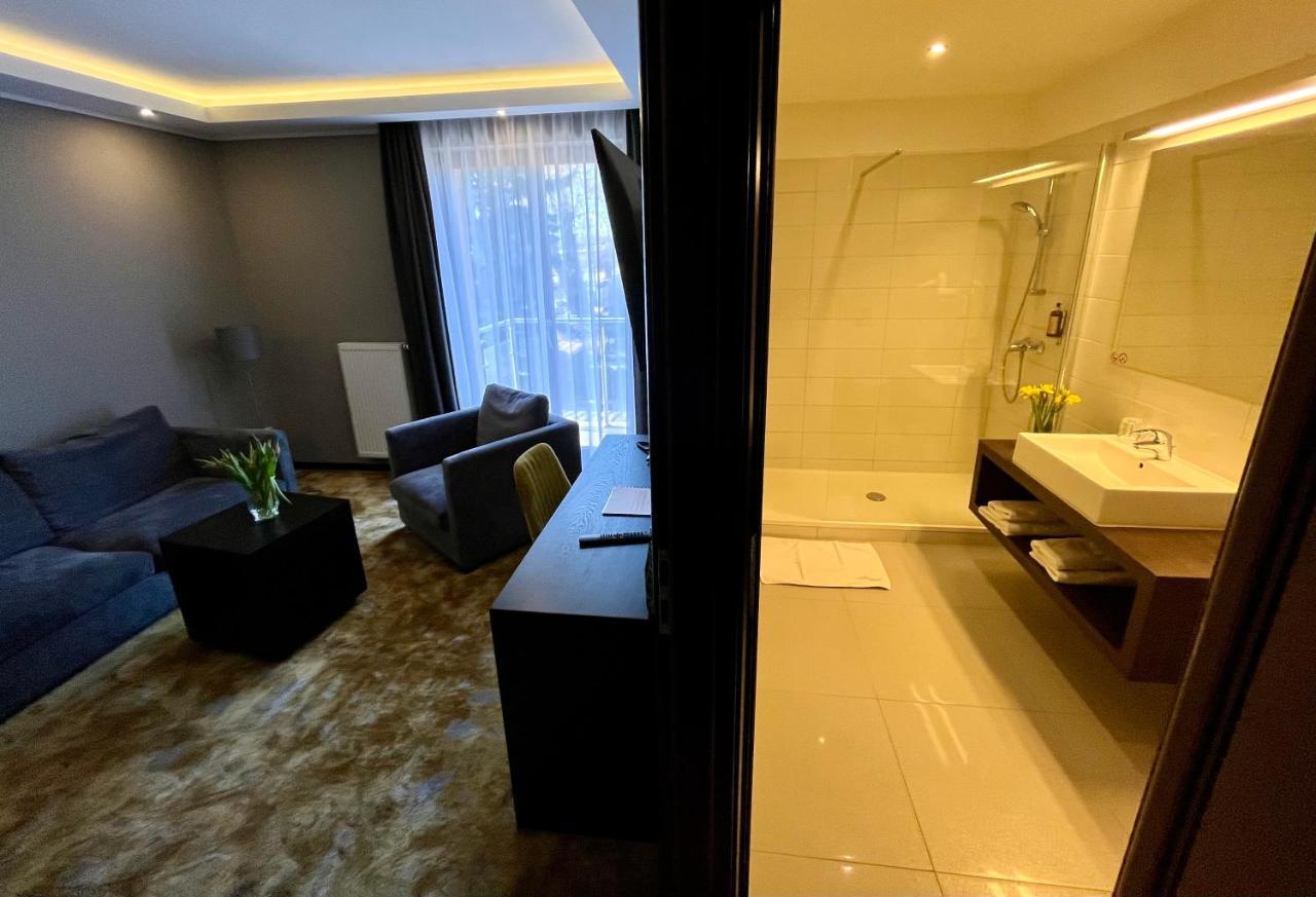 Malta Premium Hotel Познан Екстериор снимка
