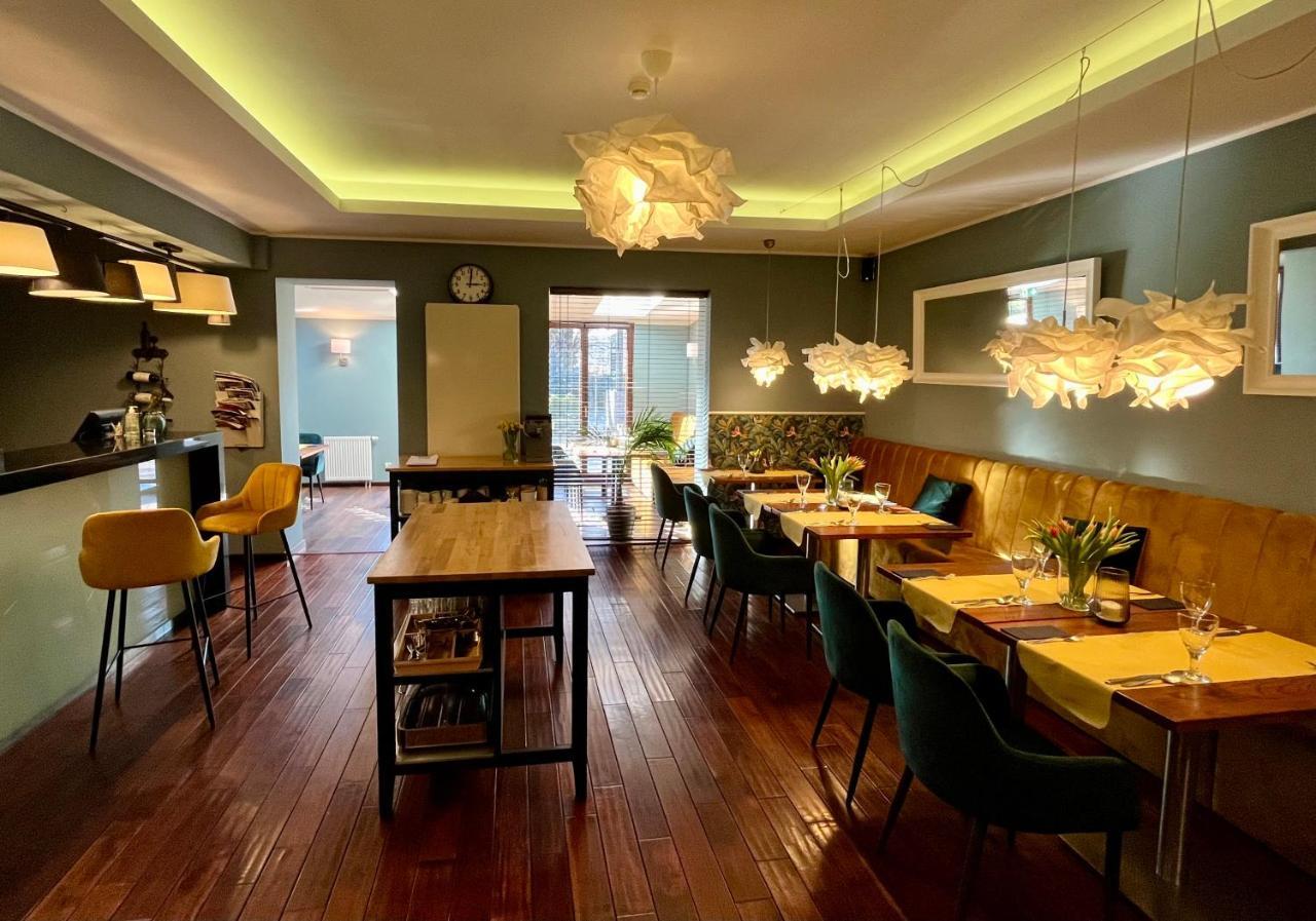 Malta Premium Hotel Познан Екстериор снимка